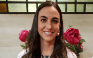 Doctora Catalina Silva formadora en la certificacion de nutricion emocional fran sabal